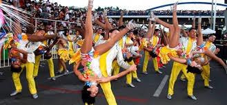 𝐋𝐢𝐬𝐭𝐨𝐬 𝐥𝐨𝐬 𝐚𝐛𝐨𝐧𝐨𝐬 𝐩𝐚𝐫𝐚 𝐥𝐨𝐬 𝐝𝐞𝐬𝐟𝐢𝐥𝐞𝐬 𝐝𝐞 𝐥𝐚 𝐯𝐞𝐫𝐬𝐢𝐨́𝐧 𝟔𝟕 𝐝𝐞 𝐥𝐚 𝐅𝐞𝐫𝐢𝐚 𝐝𝐞 𝐂𝐚𝐥𝐢