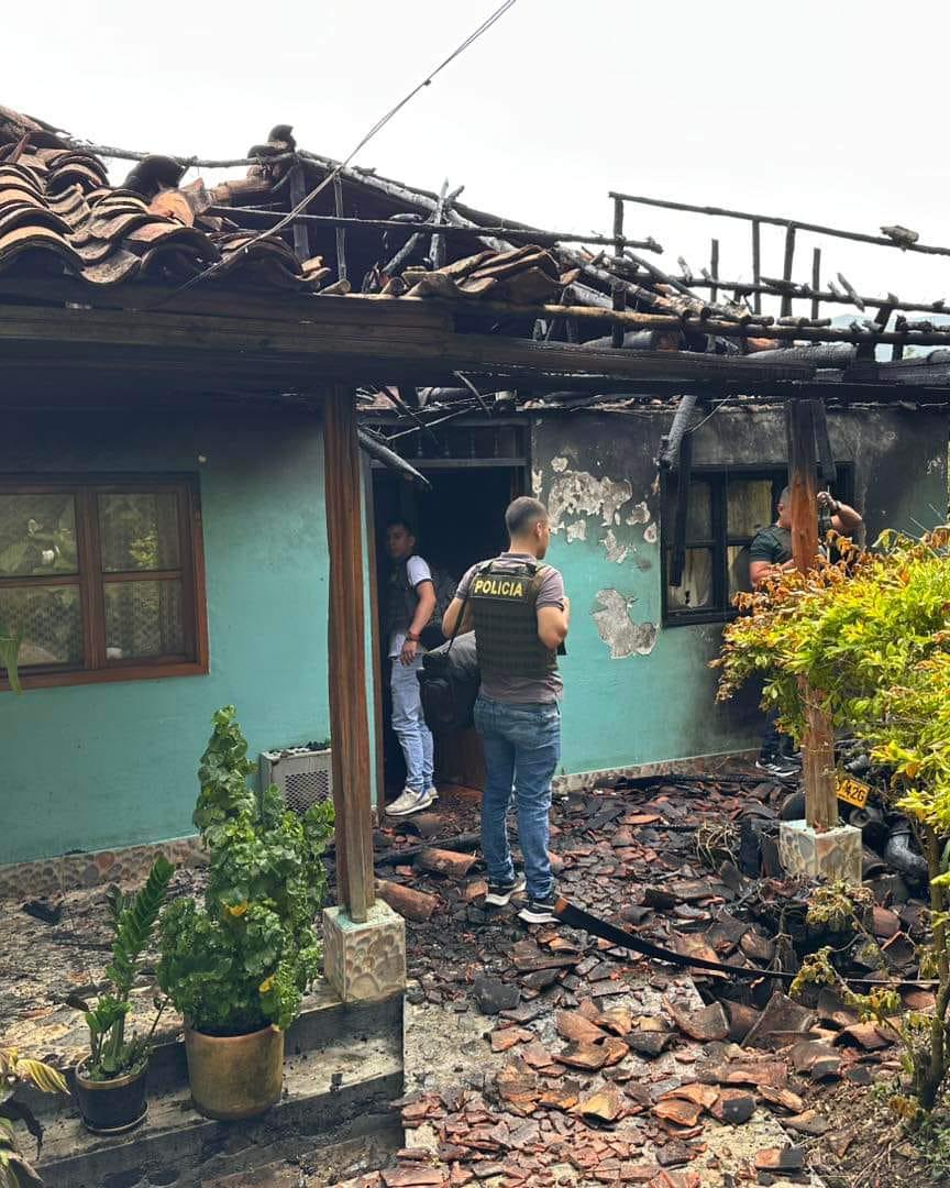 Atentado contra el director de Restituci贸n de Tierras en Caloto, Cauca: Incendiaron su vivienda